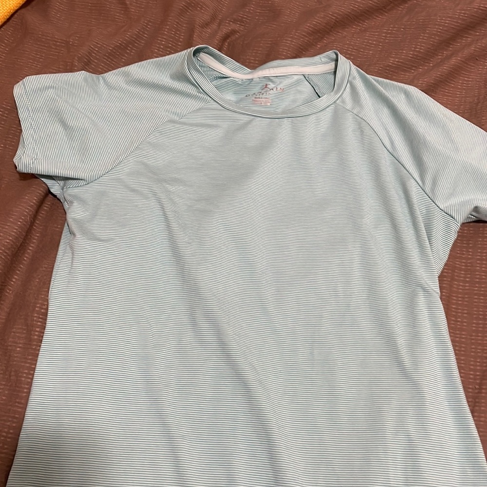 Danskin athletic tee - Picture 1 of 4